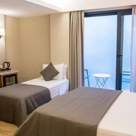 Ariel Alacati Hotel 3*