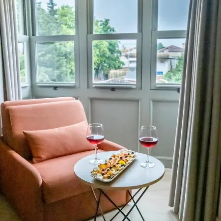 Ariel Alaçatı 3* Çeşme