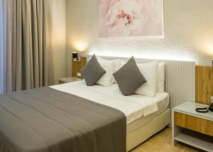 Ariel Alacati Отель 3*