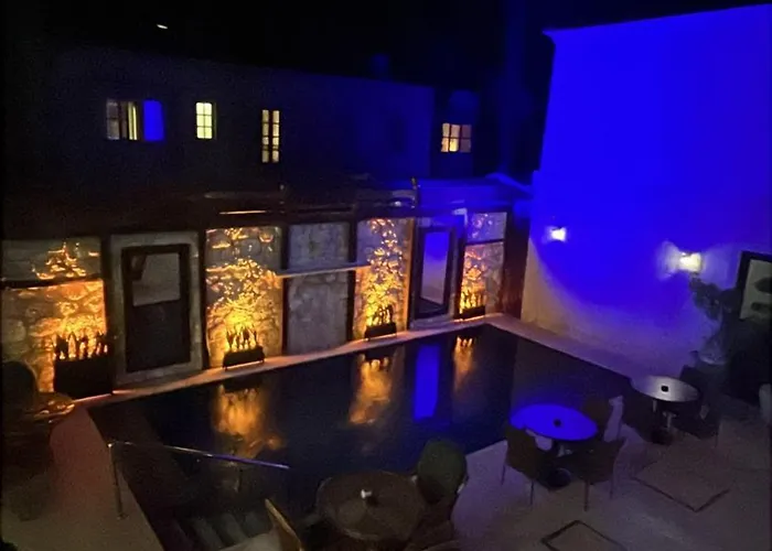 Отель Ariel Alacati